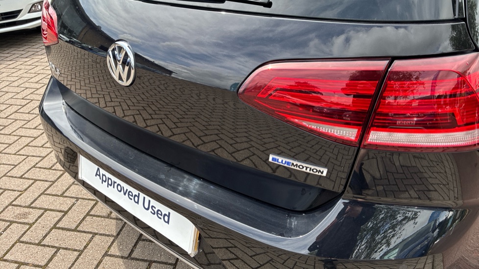 Volkswagen Golf 1.5 TSI EVO Match Edition 5dr Petrol Hatchback - Image 34
