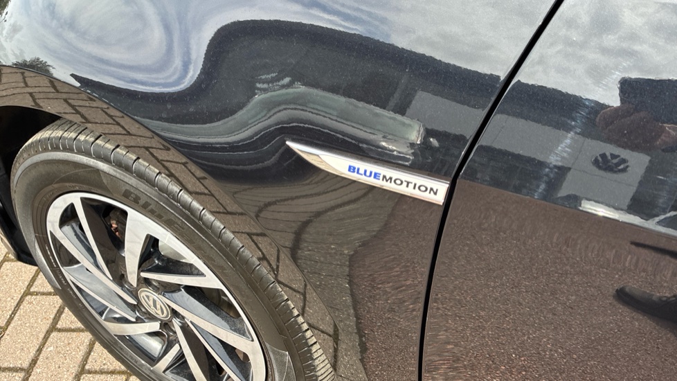 Volkswagen Golf 1.5 TSI EVO Match Edition 5dr Petrol Hatchback - Image 37