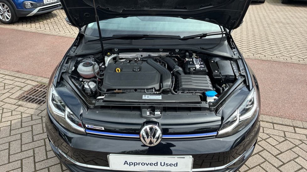 Volkswagen Golf 1.5 TSI EVO Match Edition 5dr Petrol Hatchback - Image 38