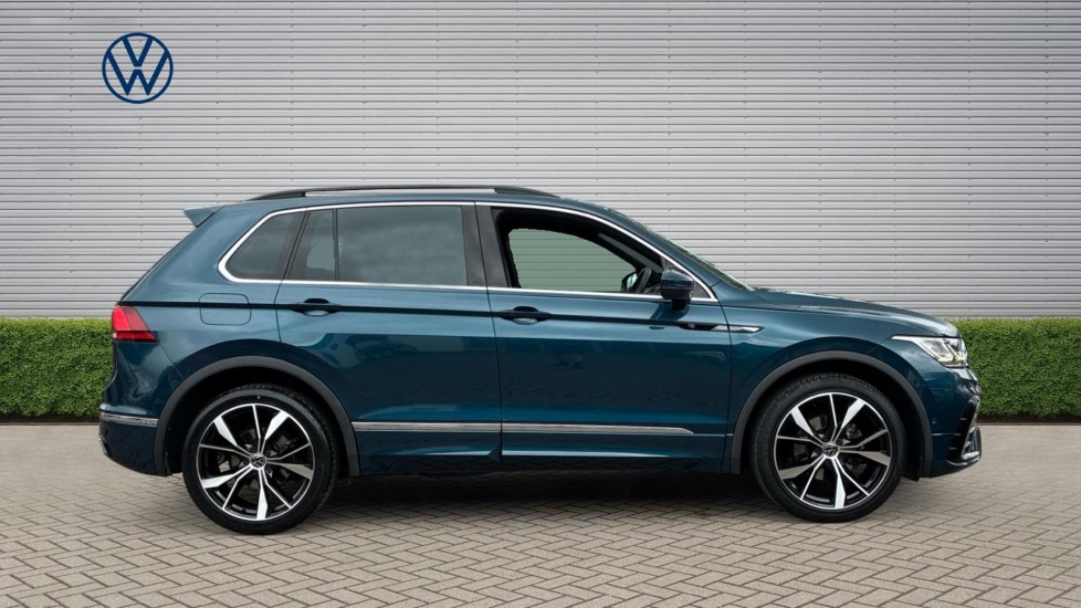 Volkswagen Tiguan 1.5 TSI 150 R-Line 5dr DSG Petrol Estate - Image 4