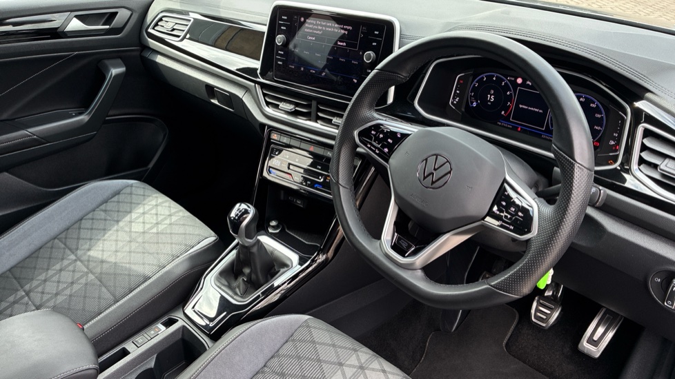 Volkswagen T-Roc 1.5 TSI R-Line 5dr Petrol Hatchback - Image 6