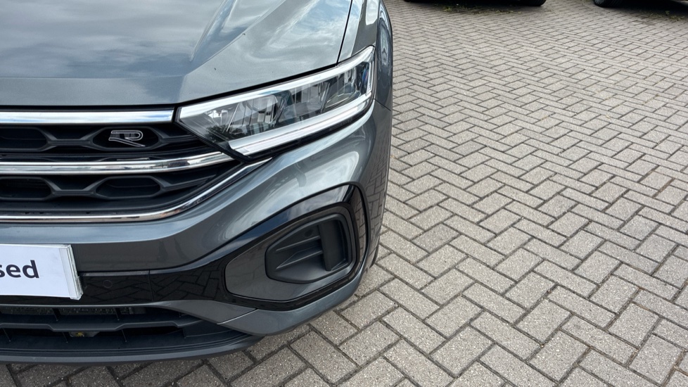 Volkswagen T-Roc 1.5 TSI R-Line 5dr Petrol Hatchback - Image 40