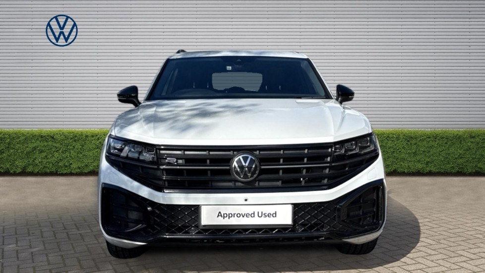Volkswagen Touareg 3.0 V6 TDI 4Motion 286 Black Edition 5dr Tip Auto Diesel Estate - Image 7
