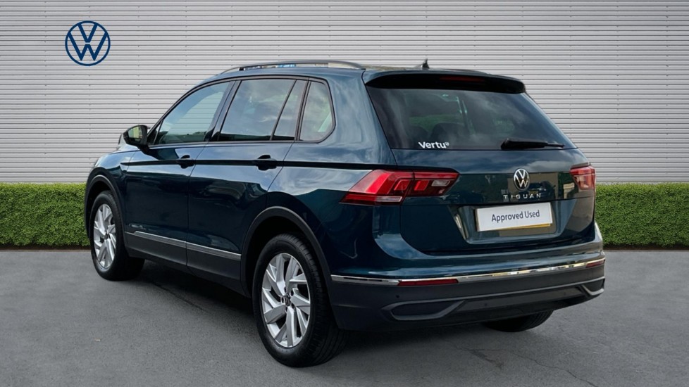 Volkswagen Tiguan 1.5 TSI 150 Life 5dr DSG Petrol Estate - Image 3