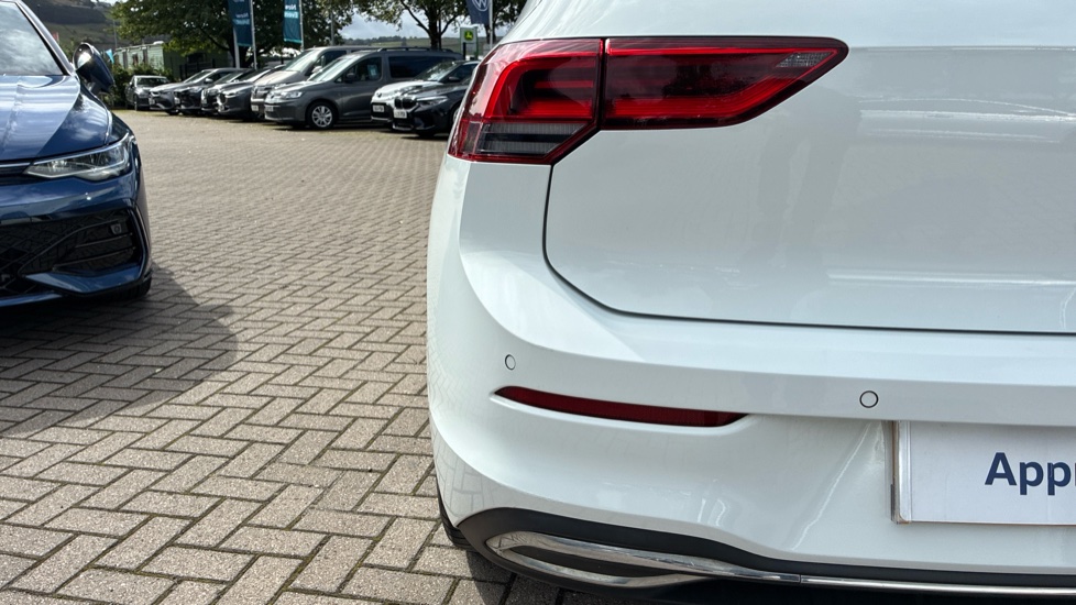 Volkswagen Golf 1.5 TSI Active 5dr Petrol Hatchback - Image 37