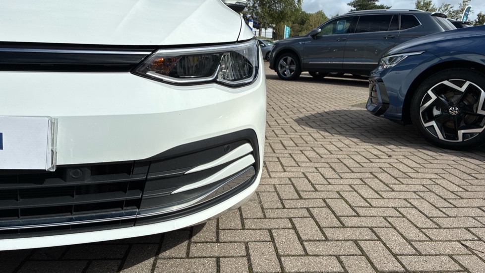 Volkswagen Golf 1.5 TSI Active 5dr Petrol Hatchback - Image 44