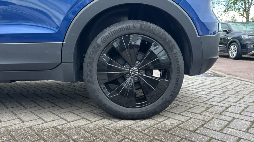 Volkswagen T-Cross 1.0 TSI Black Edition 5dr Petrol Estate - Image 5