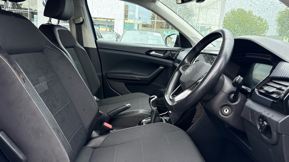 Volkswagen T-Cross 1.0 TSI Black Edition 5dr Petrol Estate - Image 15