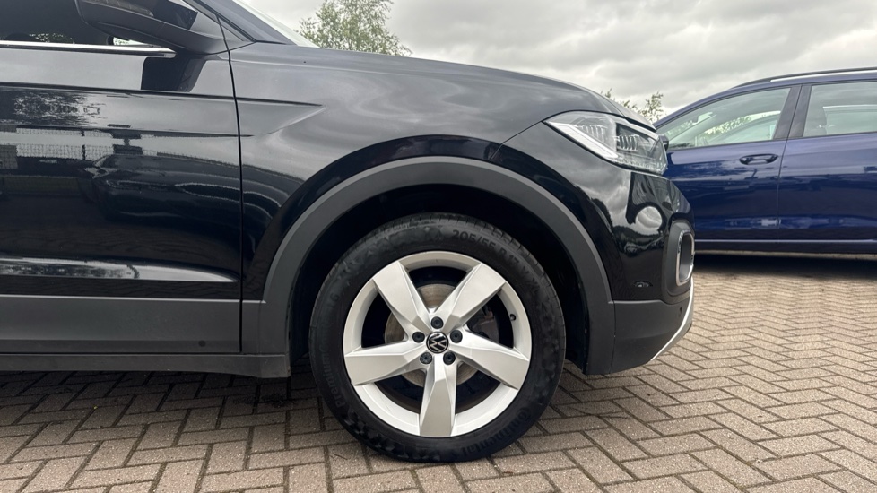 Volkswagen T-Cross 1.0 TSI 110 SEL 5dr DSG Petrol Estate - Image 5