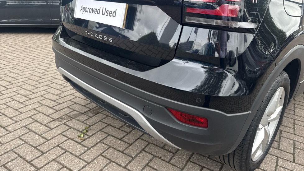 Volkswagen T-Cross 1.0 TSI 110 SEL 5dr DSG Petrol Estate - Image 35
