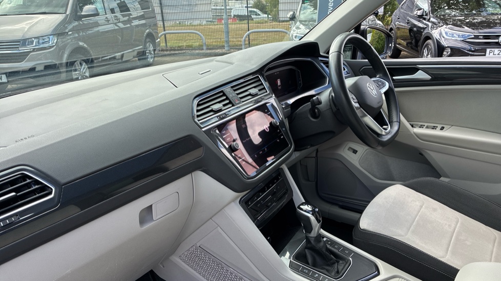 Volkswagen Tiguan 1.5 TSI 150 Elegance 5dr DSG Petrol Estate - Image 2