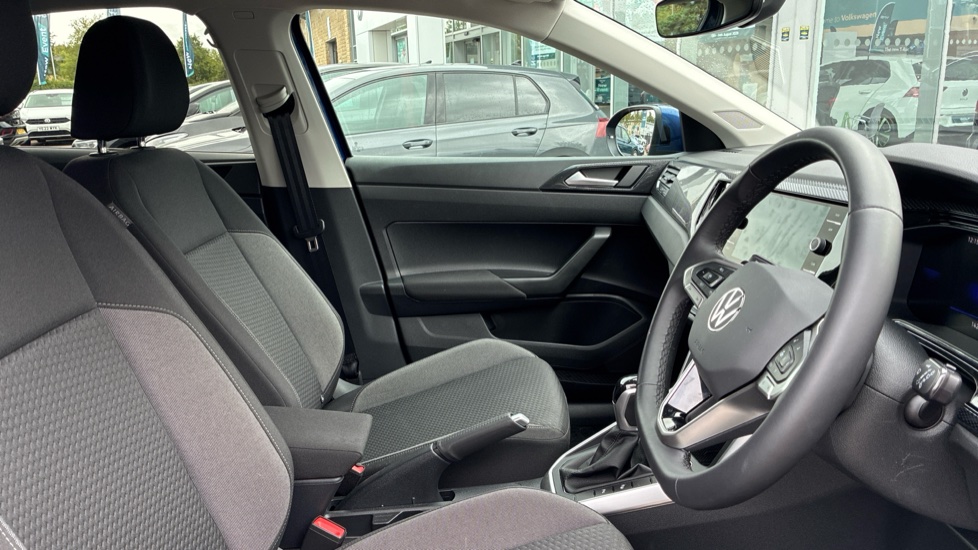 Volkswagen Taigo 1.0 TSI 115 Match 5dr DSG Petrol Hatchback - Image 15