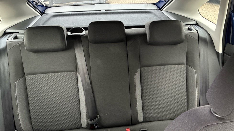 Volkswagen Taigo 1.0 TSI 115 Match 5dr DSG Petrol Hatchback - Image 16