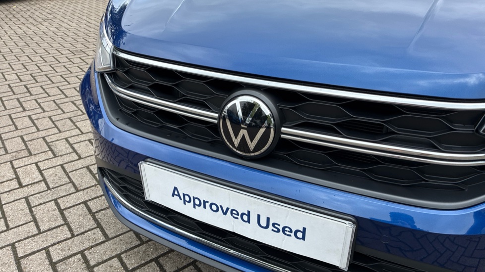 Volkswagen Taigo 1.0 TSI 115 Match 5dr DSG Petrol Hatchback - Image 39