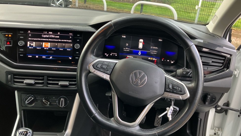 Volkswagen Polo 1.0 TSI Life 5dr Petrol Hatchback - Image 10