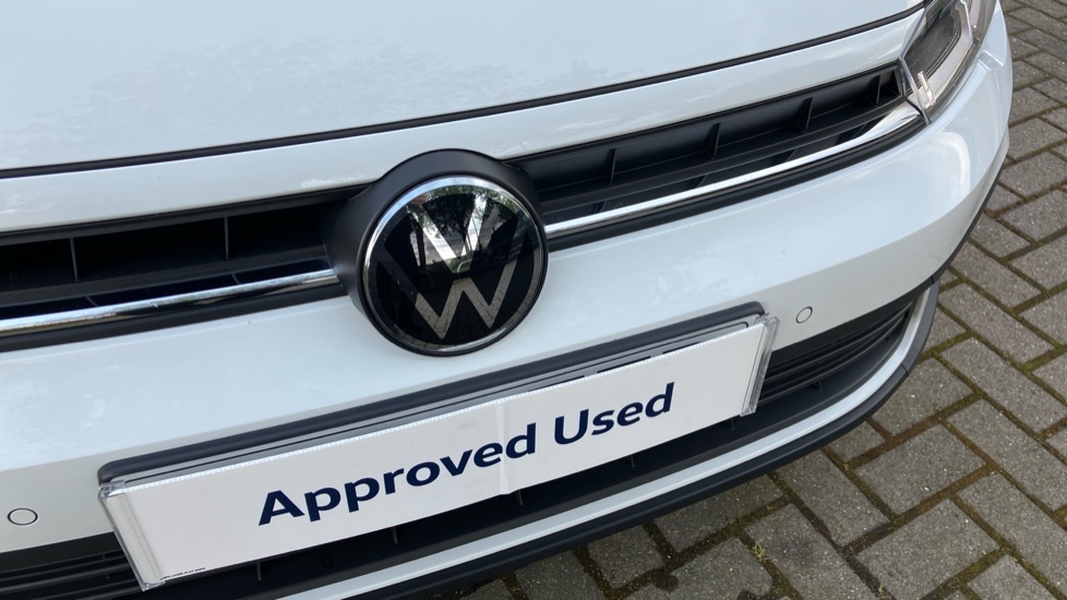 Volkswagen Polo 1.0 TSI Life 5dr Petrol Hatchback - Image 36