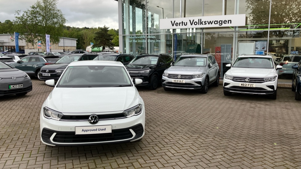 Volkswagen Polo 1.0 TSI Life 5dr Petrol Hatchback - Image 41