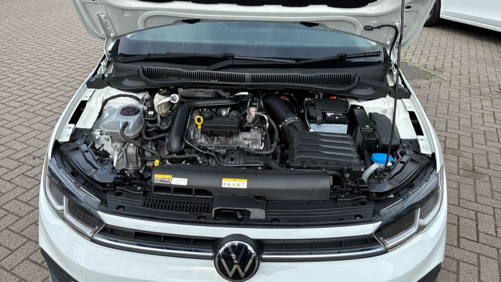 Volkswagen Polo 1.0 TSI Life 5dr Petrol Hatchback - Image 37