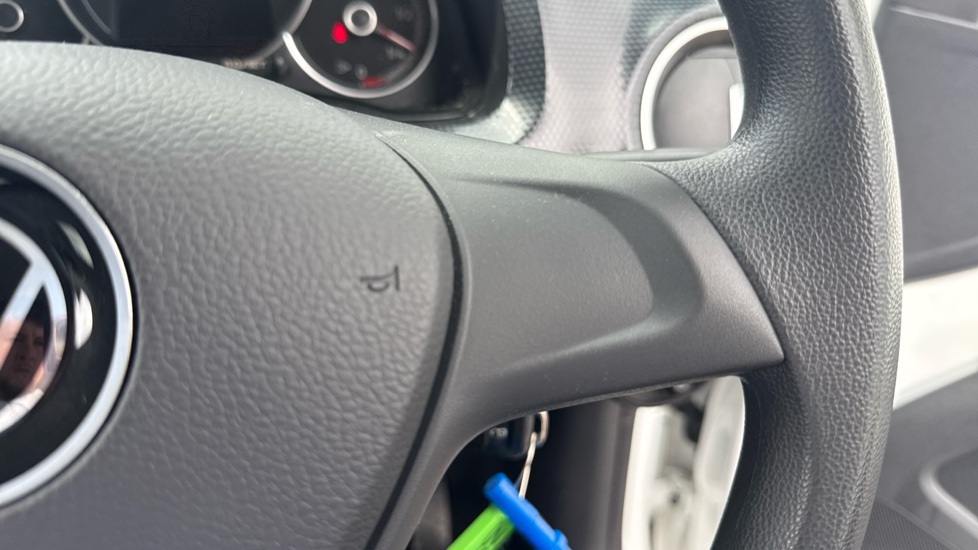 Volkswagen Up 1.0 65PS Black Edition 5dr Petrol Hatchback - Image 18