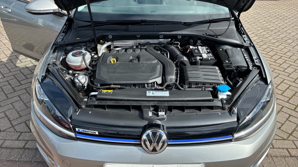 Volkswagen Golf 1.5 TSI EVO Match 5dr Petrol Hatchback - Image 32