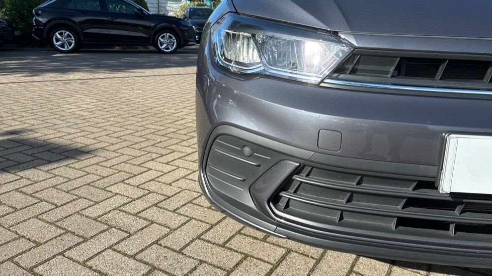 Volkswagen Polo 1.0 TSI Life 5dr Petrol Hatchback - Image 33
