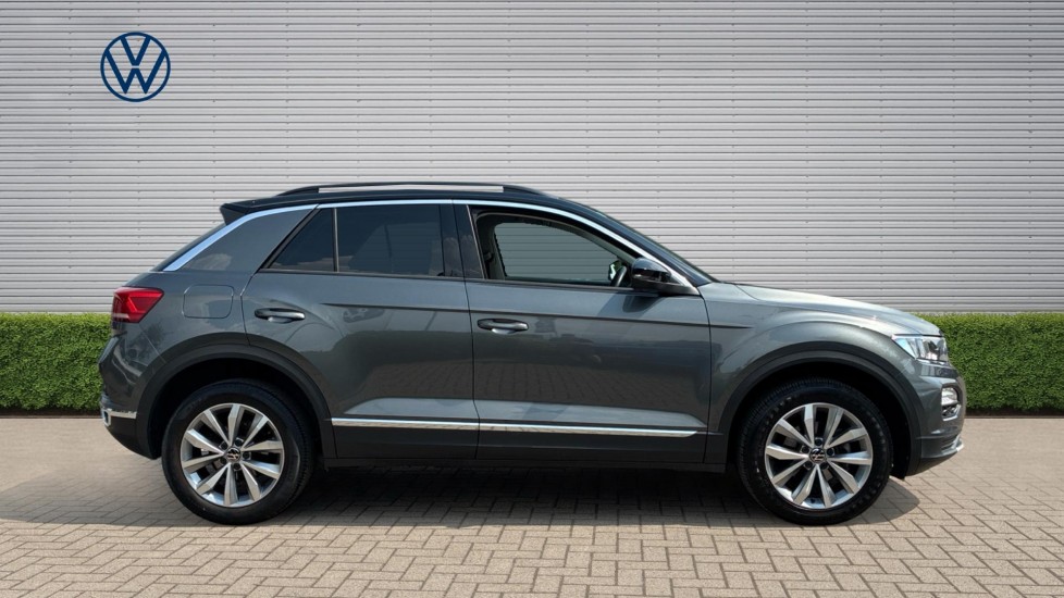 Volkswagen T-Roc 1.0 TSI 110 Design 5dr Petrol Hatchback - Image 4
