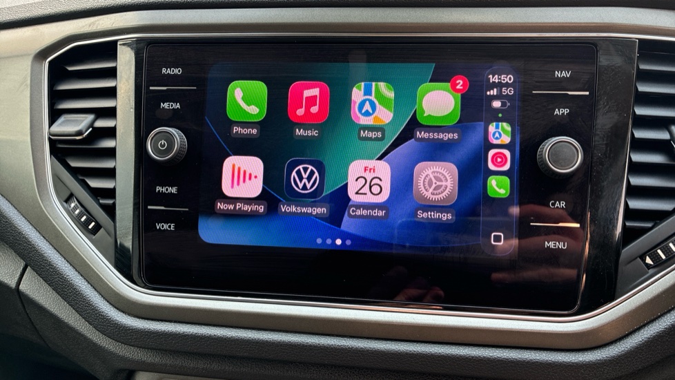 Volkswagen T-Roc 1.0 TSI 110 Design 5dr Petrol Hatchback - Image 30