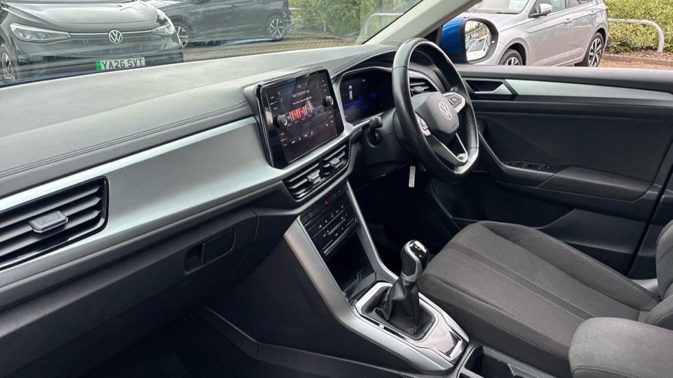 Volkswagen T-Roc 1.5 TSI Life 5dr Petrol Hatchback - Image 2