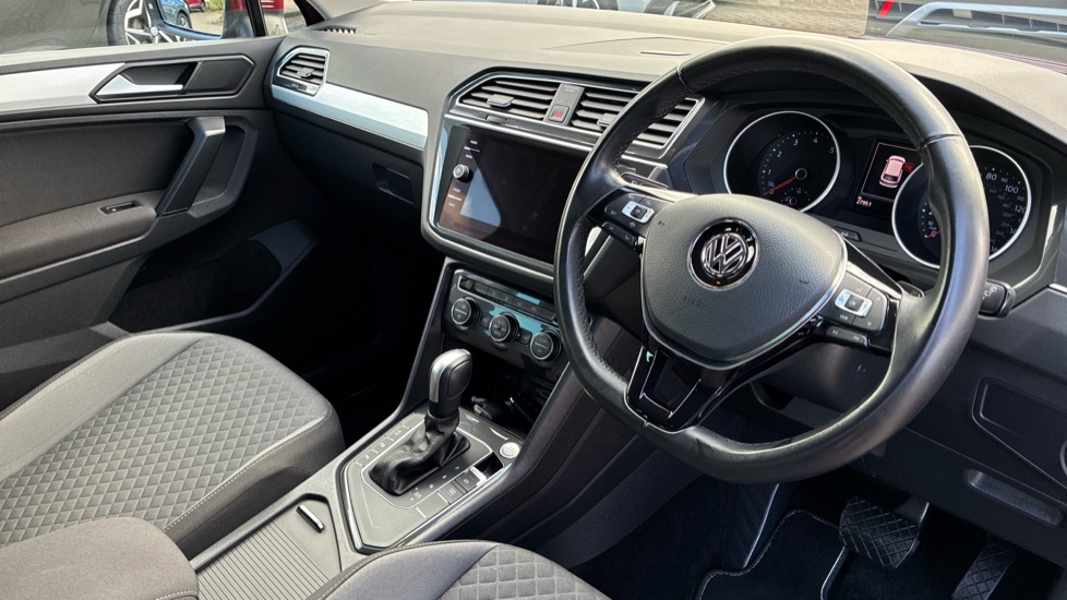 Volkswagen Tiguan 1.5 TSi EVO 150 Match 5dr DSG Petrol Estate - Image 6