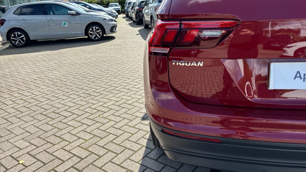 Volkswagen Tiguan 1.5 TSi EVO 150 Match 5dr DSG Petrol Estate - Image 42