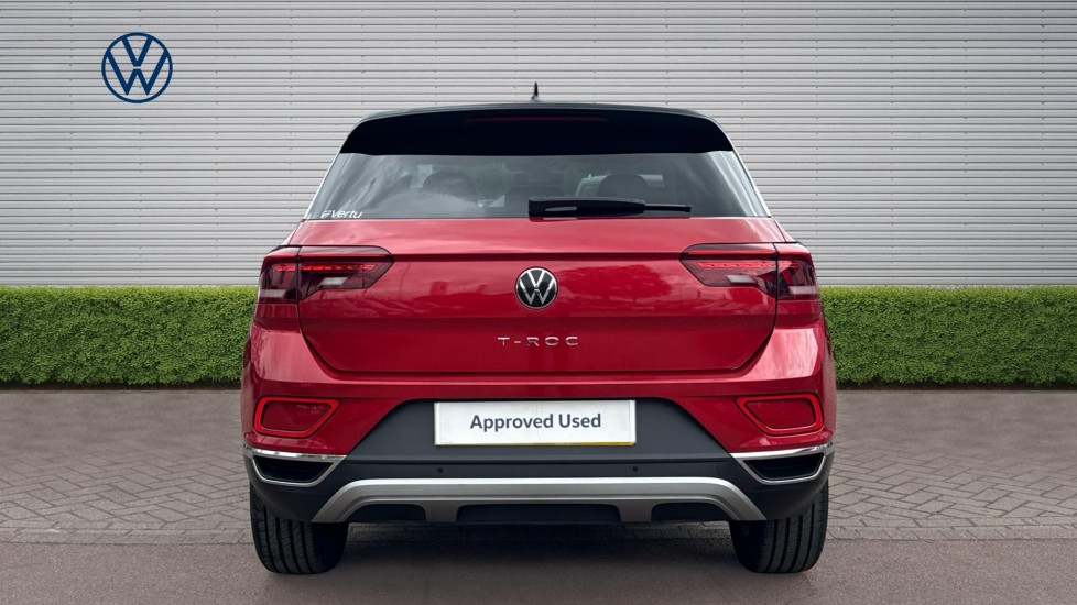 Volkswagen T-Roc 1.5 TSI Style 5dr DSG Petrol Hatchback - Image 8