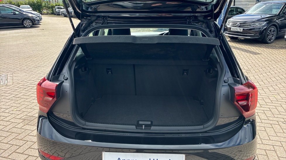 Volkswagen Polo 1.0 Life 5dr Petrol Hatchback - Image 20