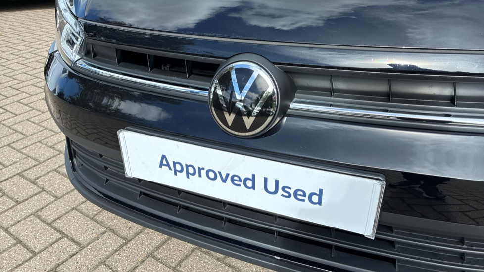 Volkswagen Polo 1.0 Life 5dr Petrol Hatchback - Image 25