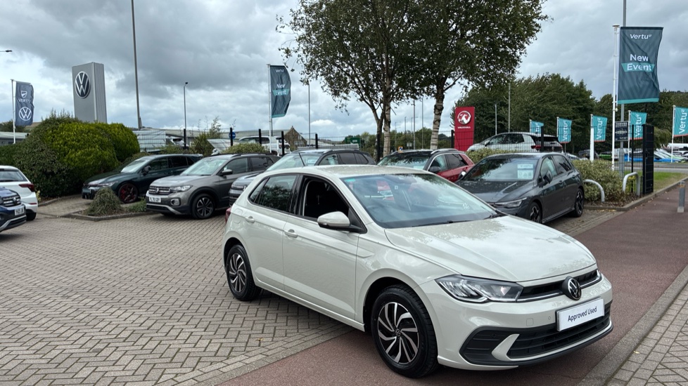 Volkswagen Polo 1.0 TSI Life 5dr Petrol Hatchback - Image 44