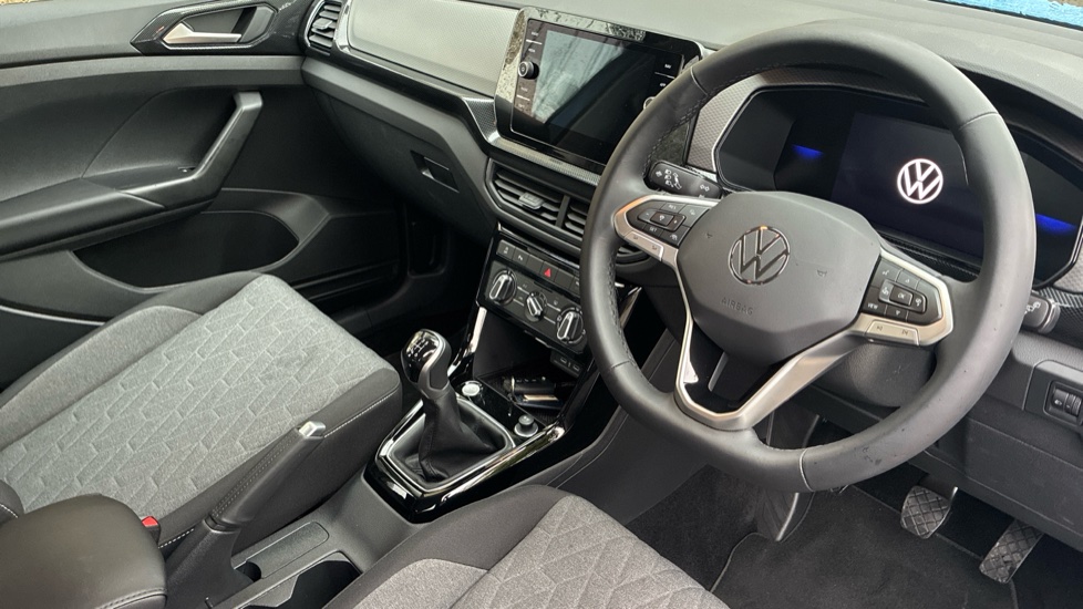 Volkswagen T-Cross 1.0 TSI 115 Match 5dr Petrol Estate - Image 6