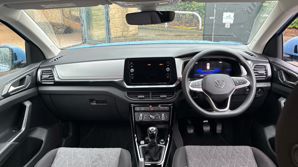 Volkswagen T-Cross 1.0 TSI 115 Match 5dr Petrol Estate - Image 9