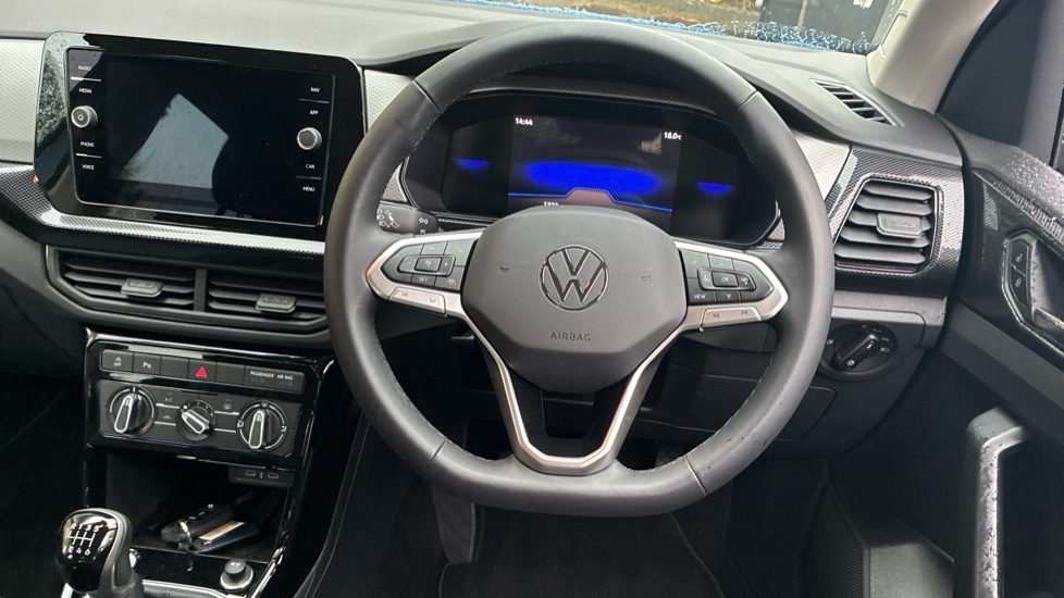 Volkswagen T-Cross 1.0 TSI 115 Match 5dr Petrol Estate - Image 10