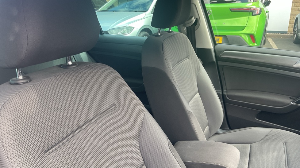 Volkswagen Golf 1.5 TSI EVO Match 5dr Petrol Hatchback - Image 31