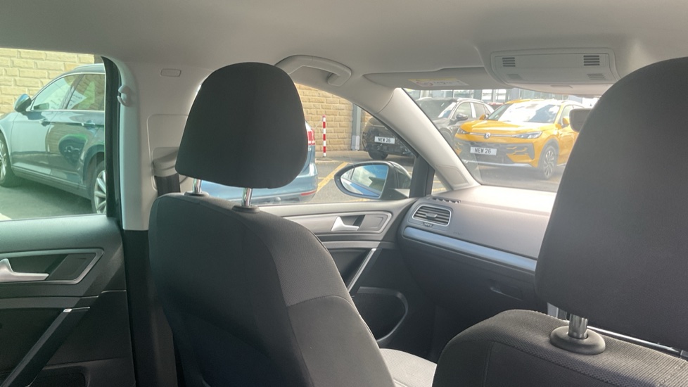 Volkswagen Golf 1.5 TSI EVO Match 5dr Petrol Hatchback - Image 33