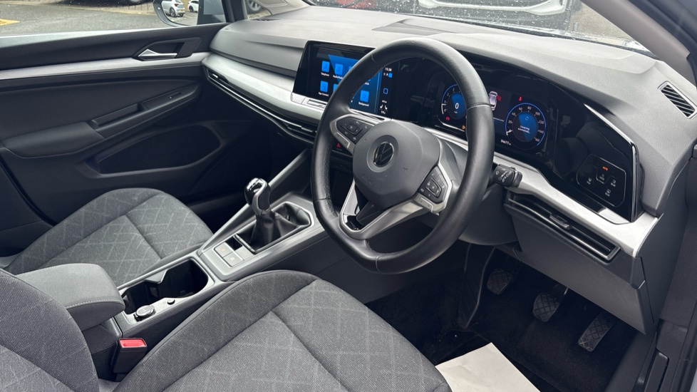 Volkswagen Golf 1.5 TSI Life 5dr Petrol Hatchback - Image 6