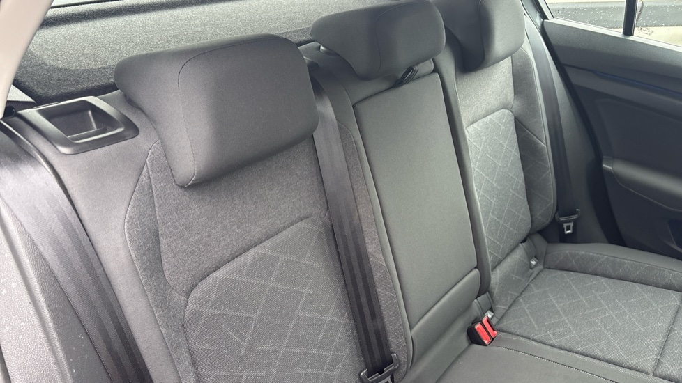 Volkswagen Golf 1.5 TSI Life 5dr Petrol Hatchback - Image 16