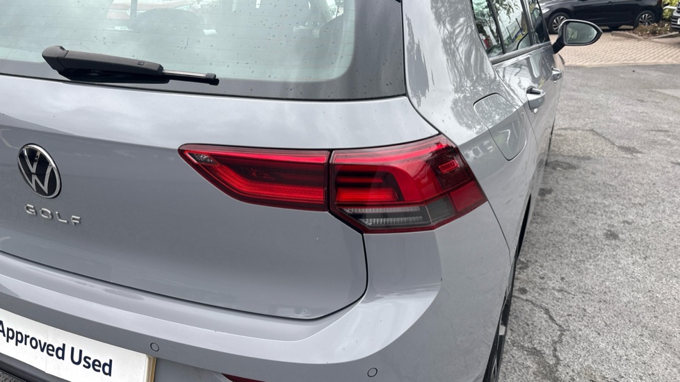 Volkswagen Golf 1.5 TSI Life 5dr Petrol Hatchback - Image 22