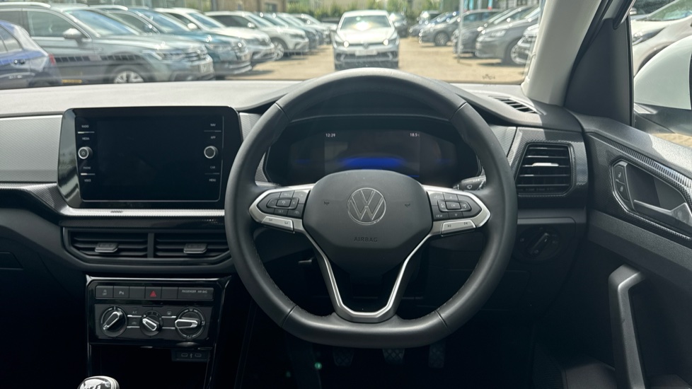 Volkswagen T-Cross 1.0 TSI Match 5dr Petrol Estate - Image 10