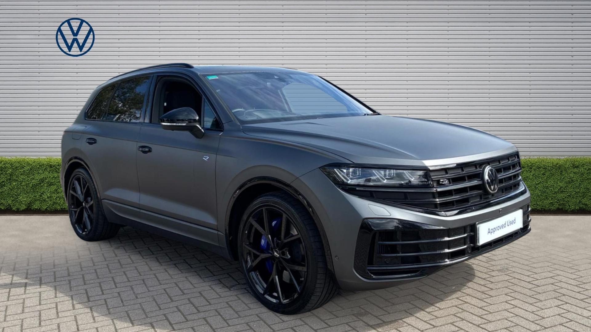 Volkswagen Touareg listing photo