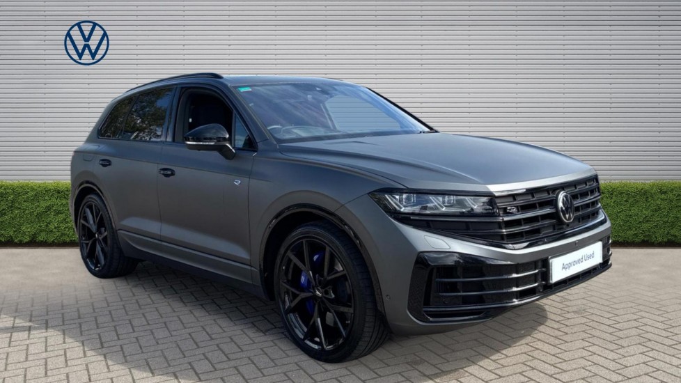 Volkswagen Touareg 3.0 V6 TSI eHybrid 4M R Final Edition 5dr Tip Auto Estate - Image 1