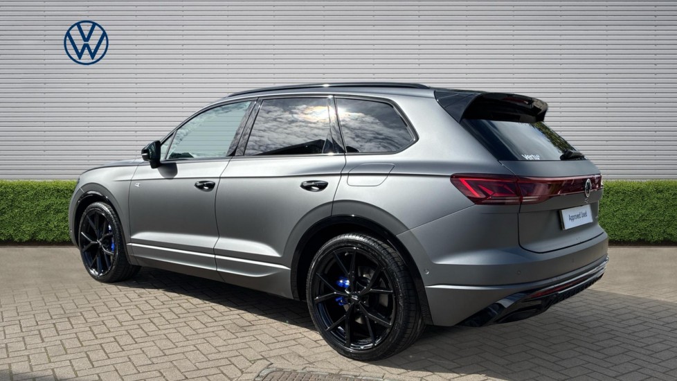 Volkswagen Touareg 3.0 V6 TSI eHybrid 4M R Final Edition 5dr Tip Auto Estate - Image 3