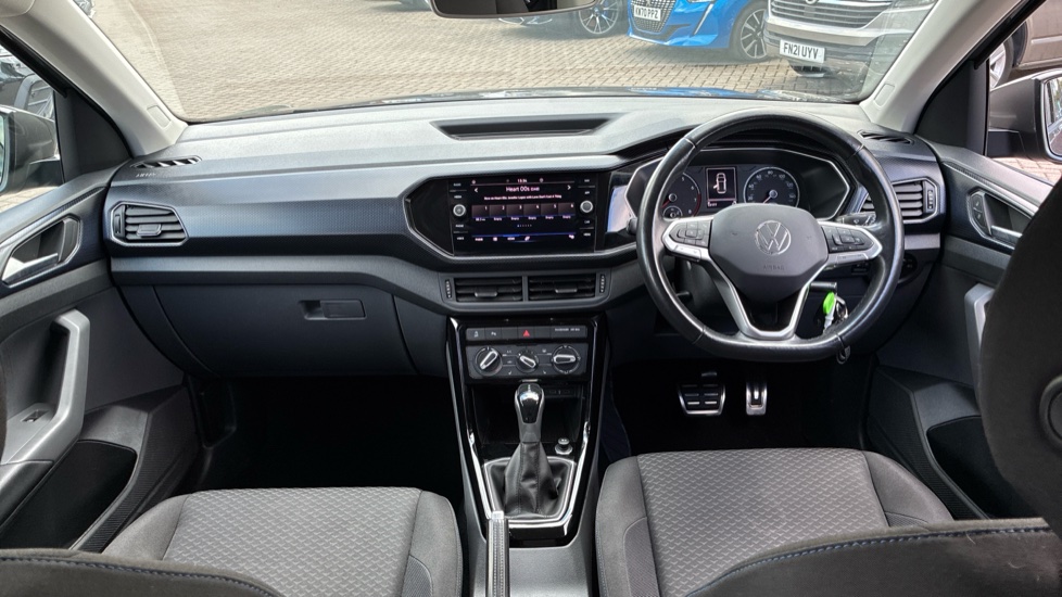 Volkswagen T-Cross 1.0 TSI 110 United 5dr DSG Petrol Estate - Image 9