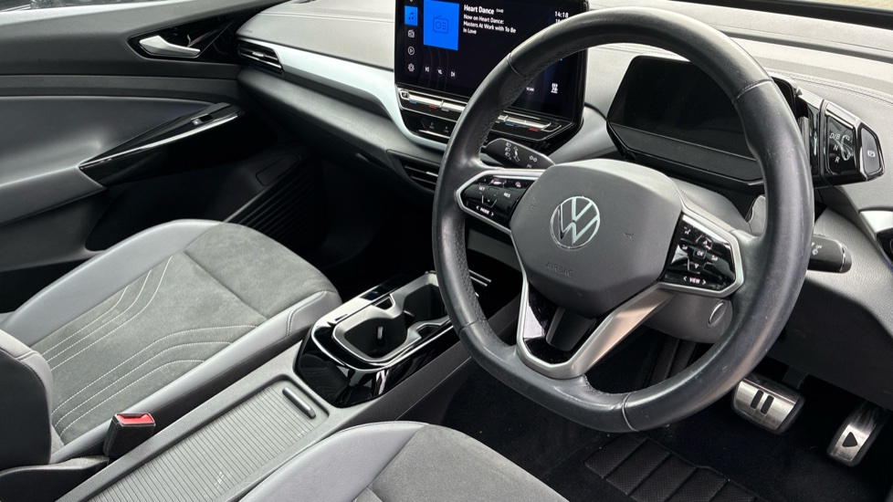 Volkswagen ID.5 128kW Style Pro 77kWh 5dr Auto Electric Coupe - Image 6