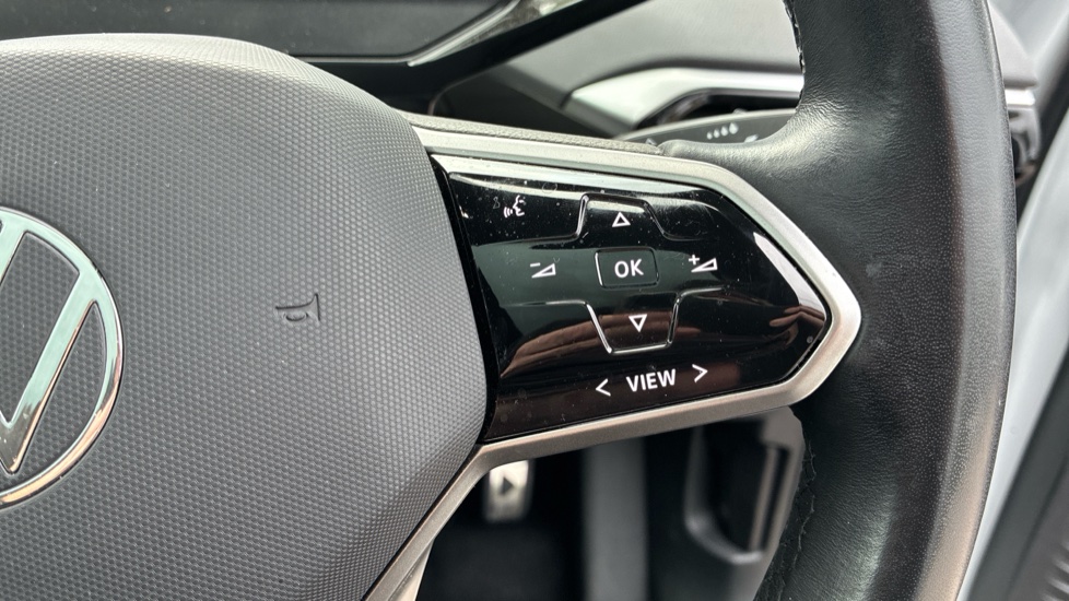 Volkswagen ID.5 128kW Style Pro 77kWh 5dr Auto Electric Coupe - Image 18