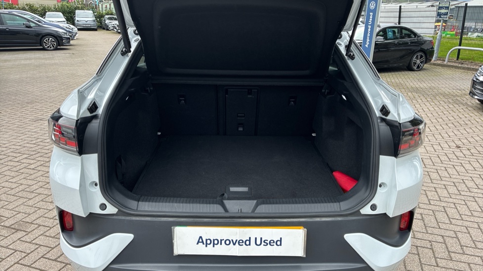 Volkswagen ID.5 128kW Style Pro 77kWh 5dr Auto Electric Coupe - Image 20